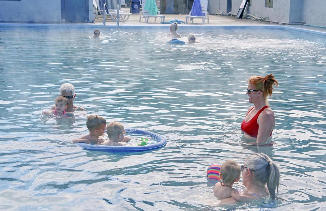 Healing Waters Resort And Spa Пагоса Спрингс Екстериор снимка