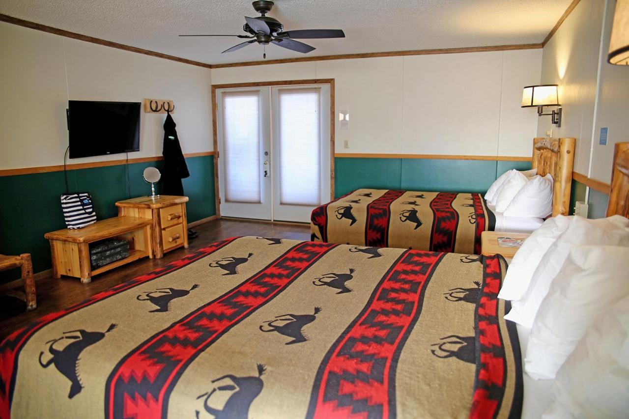 Healing Waters Resort And Spa Пагоса Спрингс Екстериор снимка